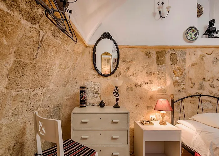 Kristina's * Rhodes City