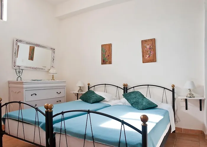 Kristina's Daire Rhodes City